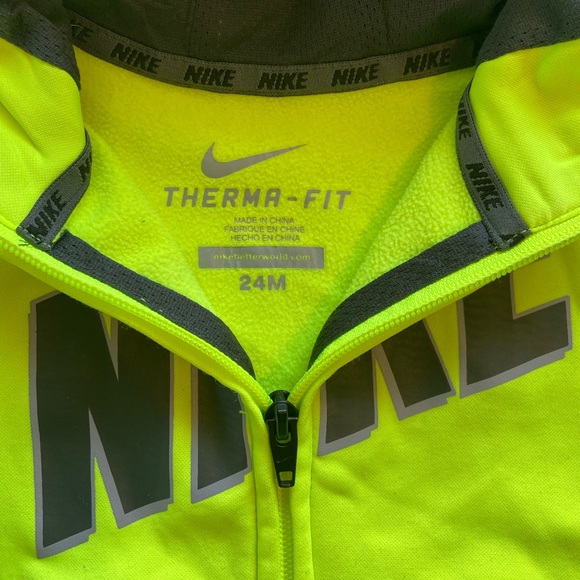 Nike Zip up Sweater - Picture 2 of 3